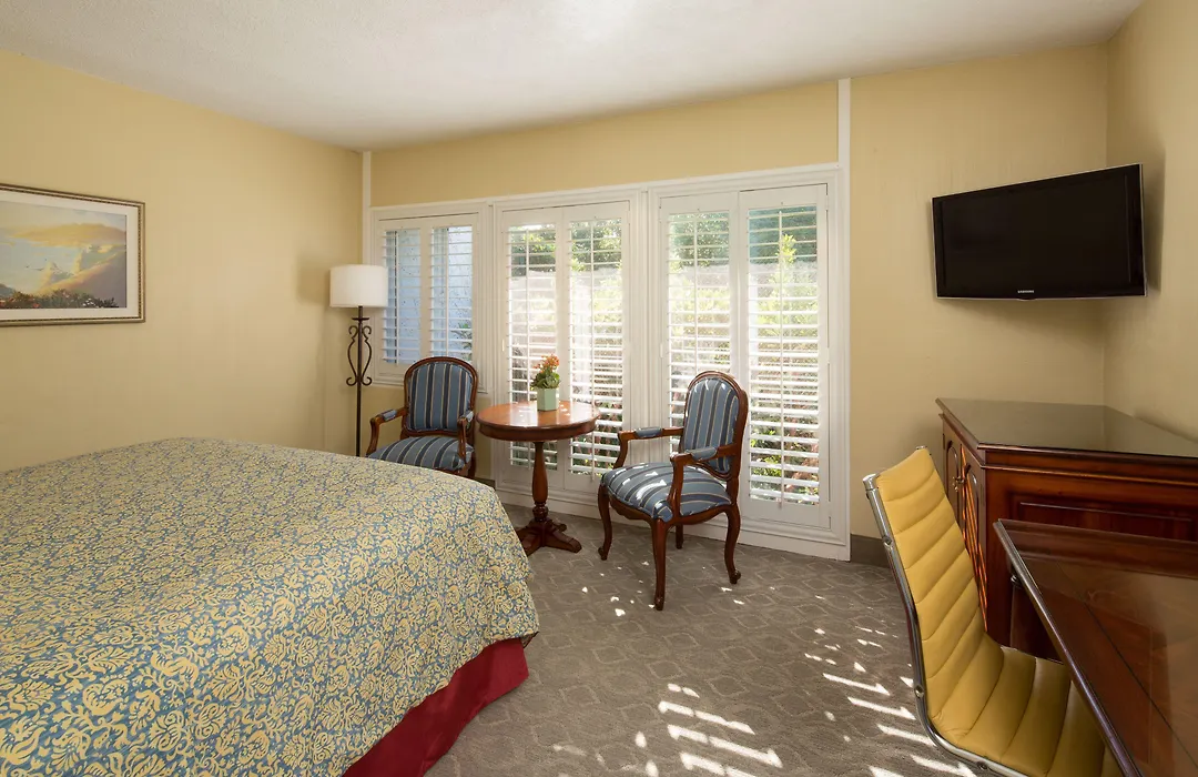Normandy Inn-1